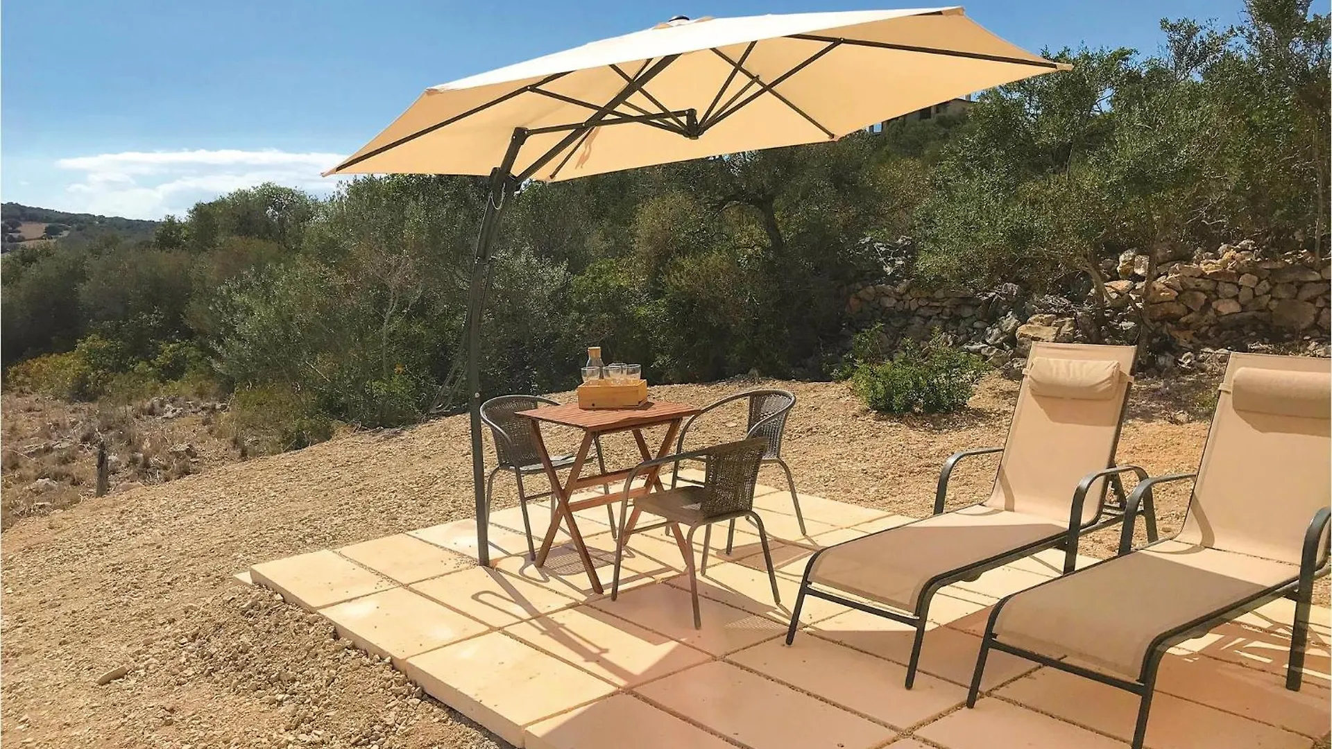 Awesome Home In Son Carrio With Kitchenette Spain